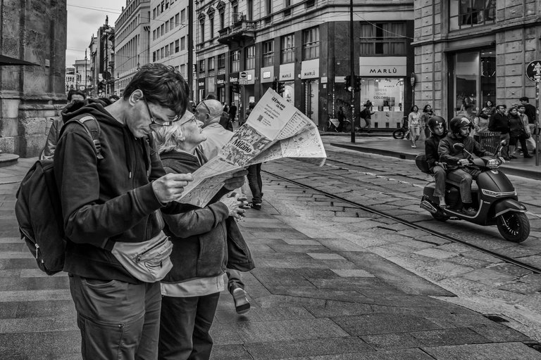 Fotografi di strada a Milano